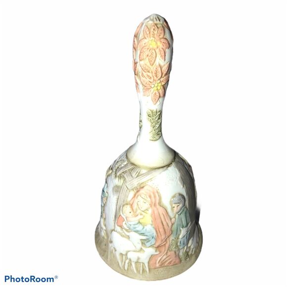 Vintage 1982 Lefton China Hand Painted 1982 O Come All Ye Faithful Bell - Picture 1 of 9